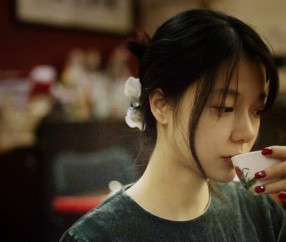 怀孕初期出多少血不好（孕初期出多少血是流产）