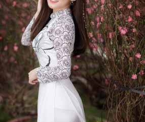 怀孕初期嘴巴无味吃什么好（怀孕初期嘴巴无味是怎么回事）